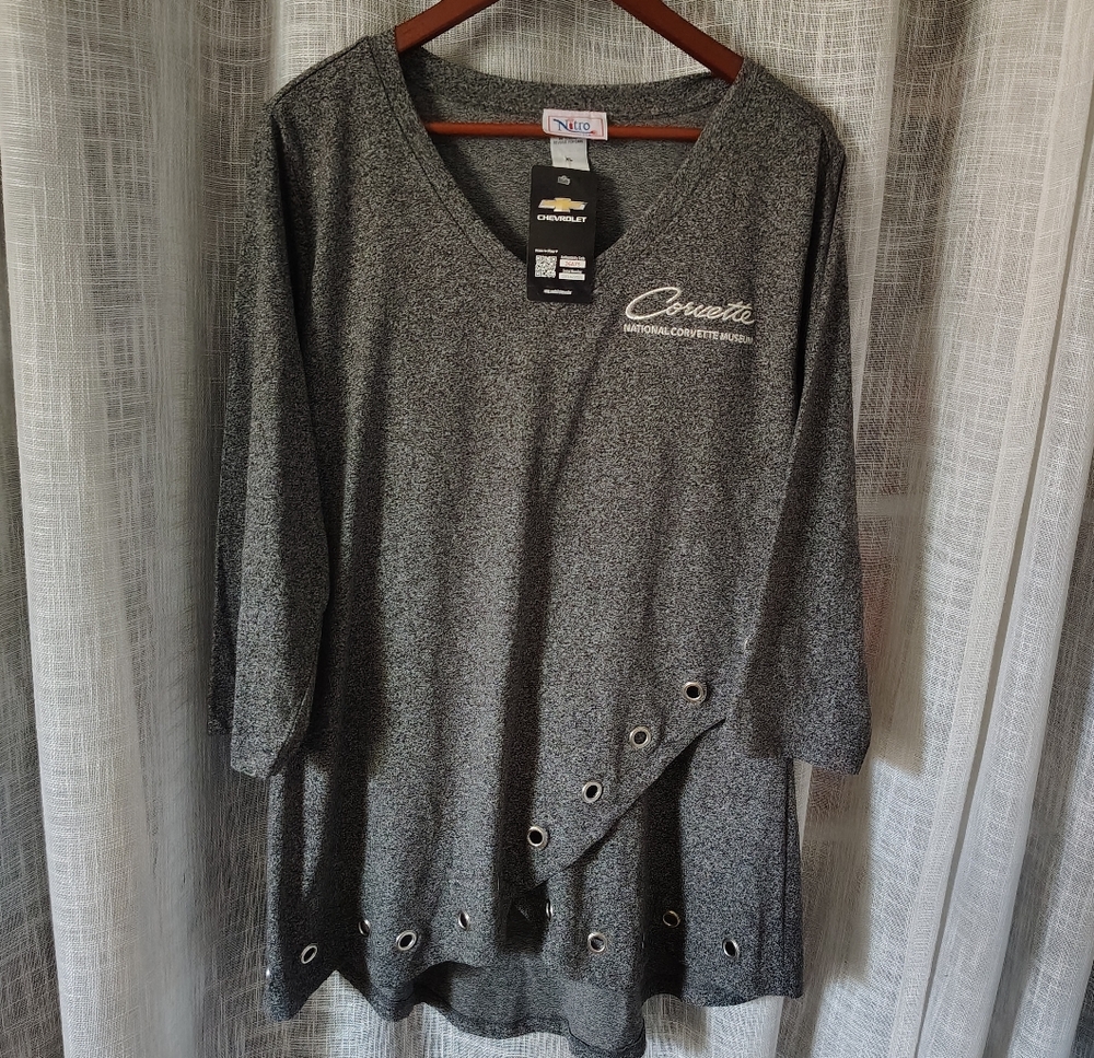 National Corvette Museum Women's 3/4 Sleeve Riveted Shirt XL Charcoal